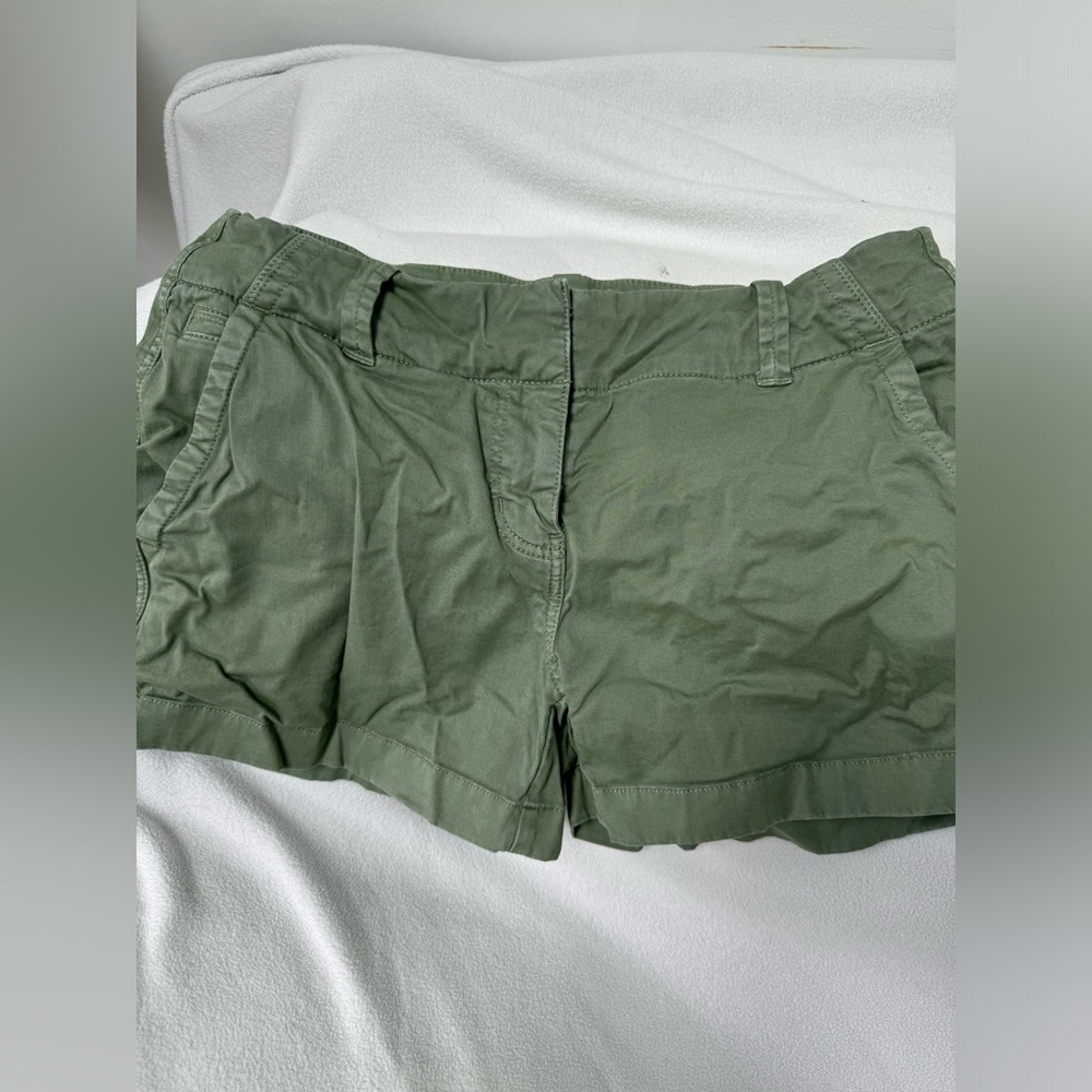 Green Vineyard Vines Shorts